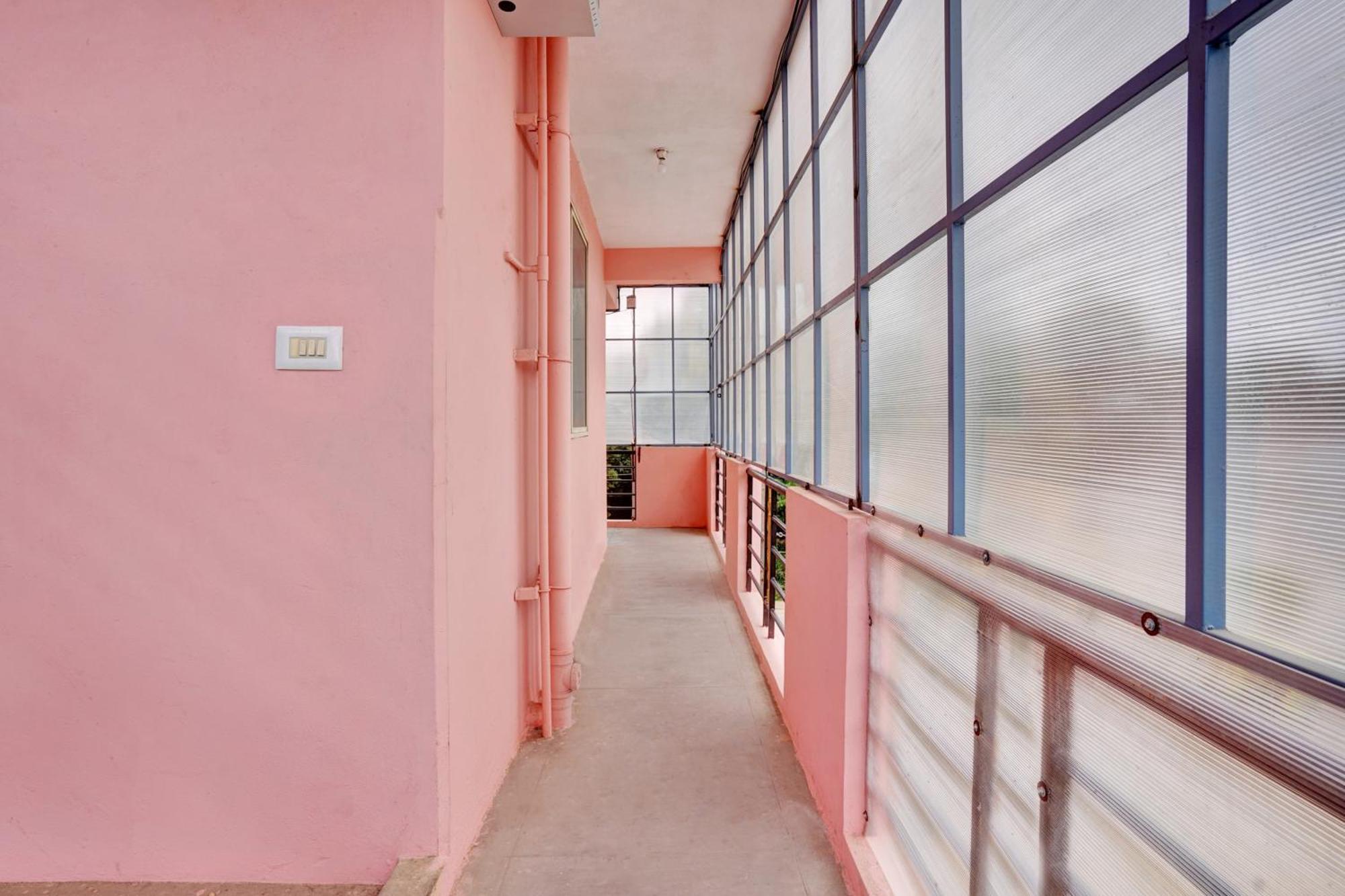 Hotel O Sv Lodge Μπανγκαλόρ Εξωτερικό φωτογραφία